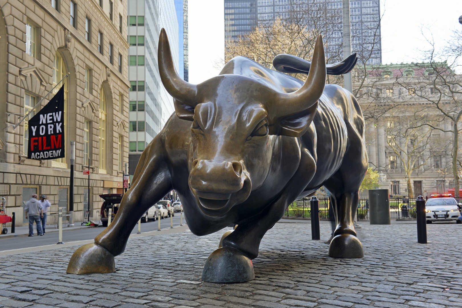 Charging Bull, Wall Street